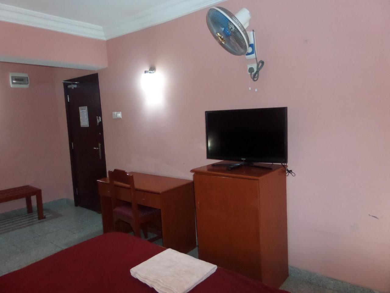 Hotel Newcastle Lagos Exterior foto