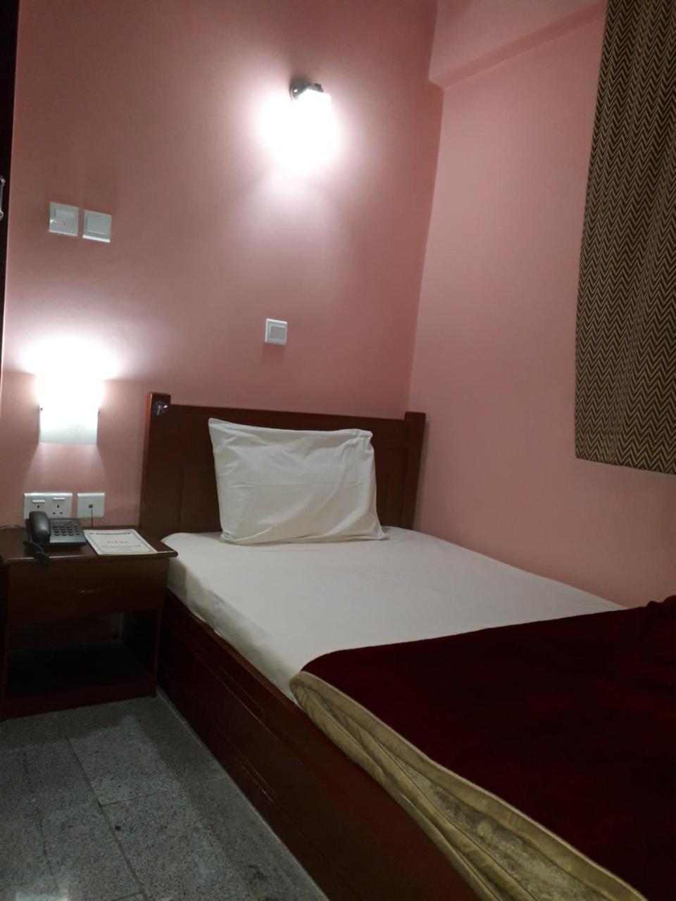 Hotel Newcastle Lagos Exterior foto